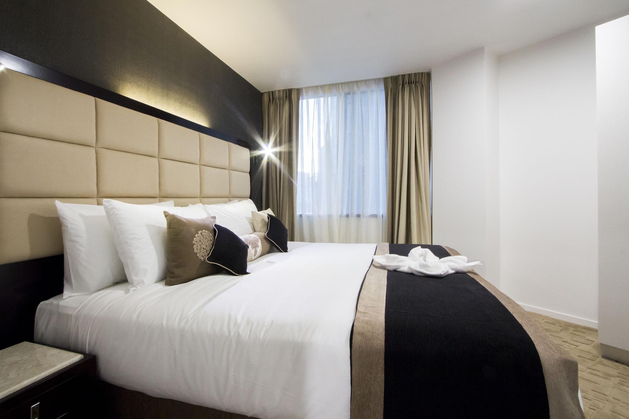 Vr Queen Street Hotel & Suites Auckland Bagian luar foto